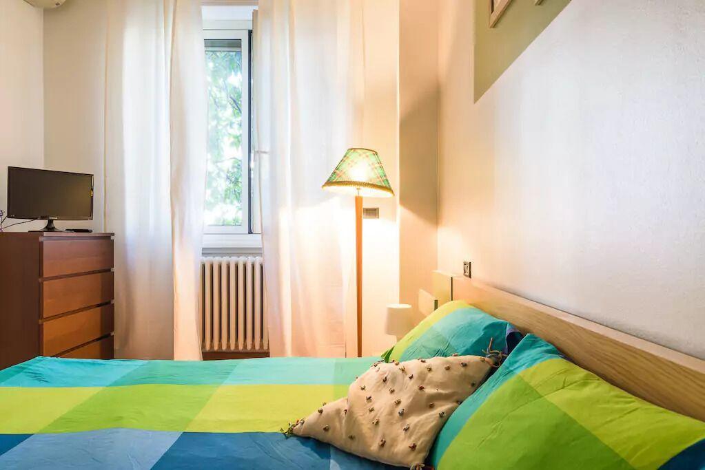 Isola Lagosta Apartment Милано Екстериор снимка