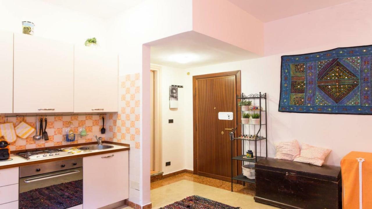 Isola Lagosta Apartment Милано Екстериор снимка