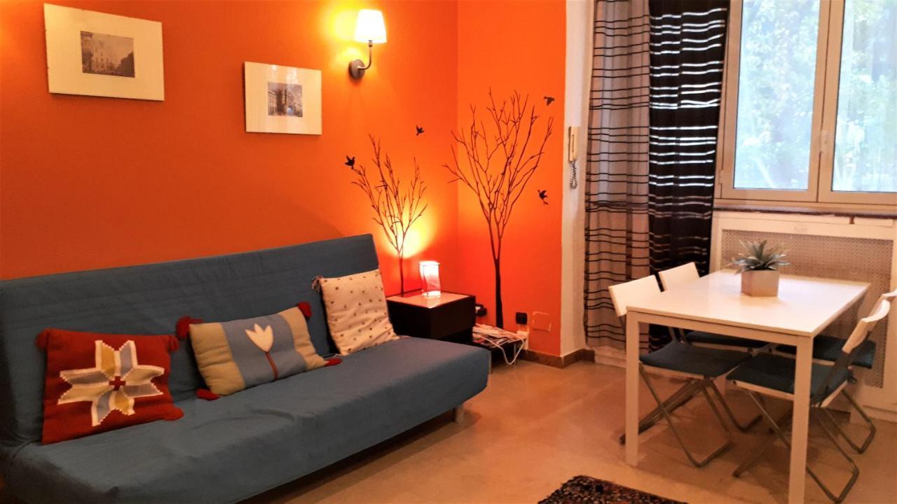 Isola Lagosta Apartment Милано Екстериор снимка